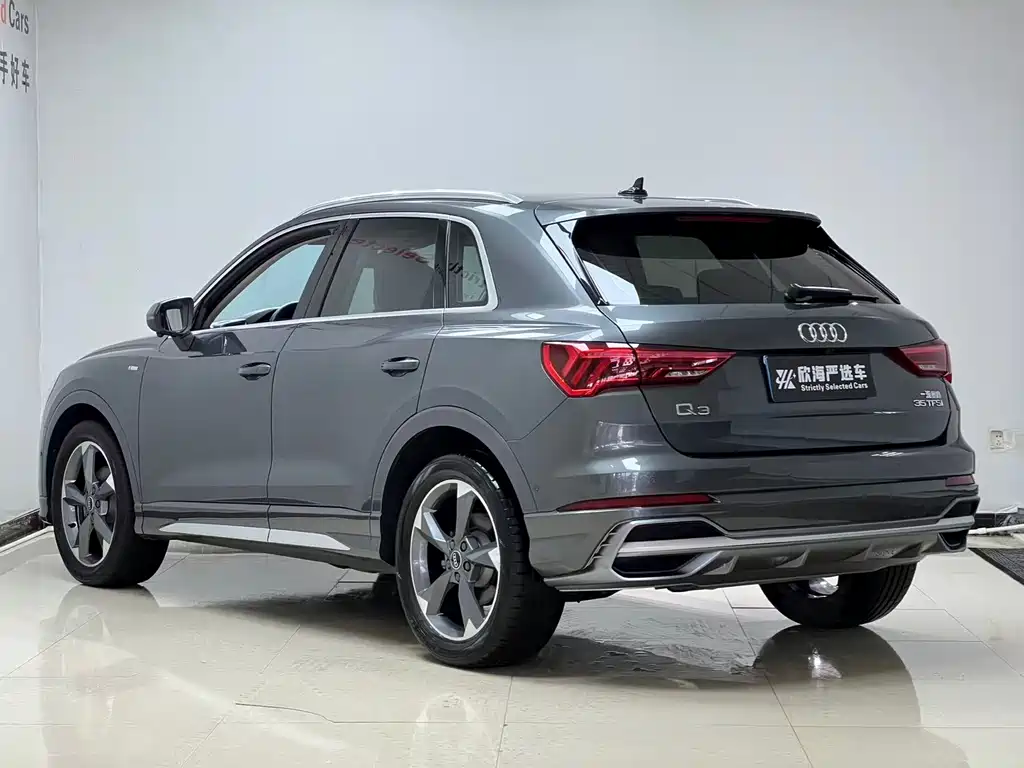 Audi Q3 2022 35 TFSI Fashion Dynamic купить на сайте DeffCars