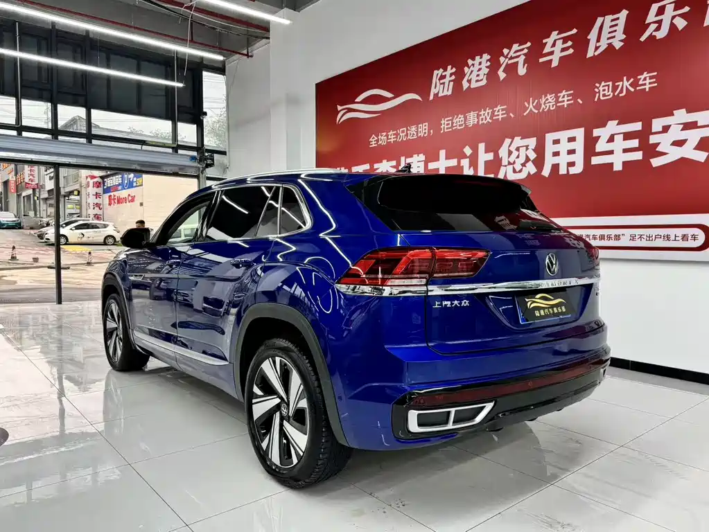 Touron 2021 Touron X 380TSI four-wheel drive luxury version купить на сайте DeffCars