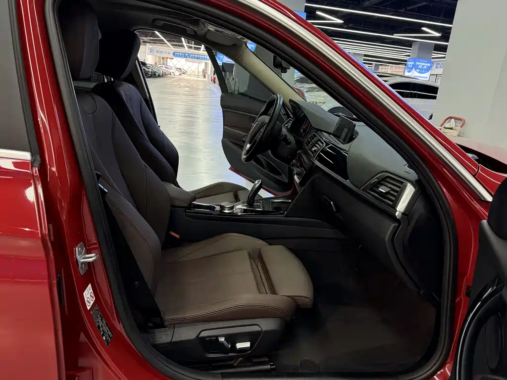 BMW 3 Series 2019 320Li Fashion Model купить на сайте DeffCars