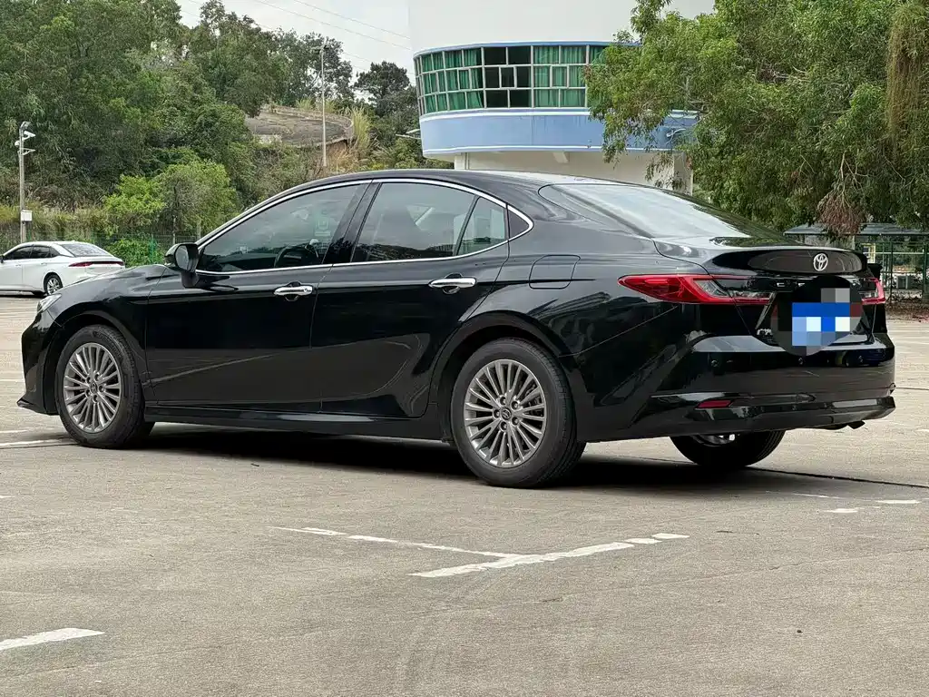 Camry 2024 2.0GVP Deluxe Edition купить на сайте DeffCars