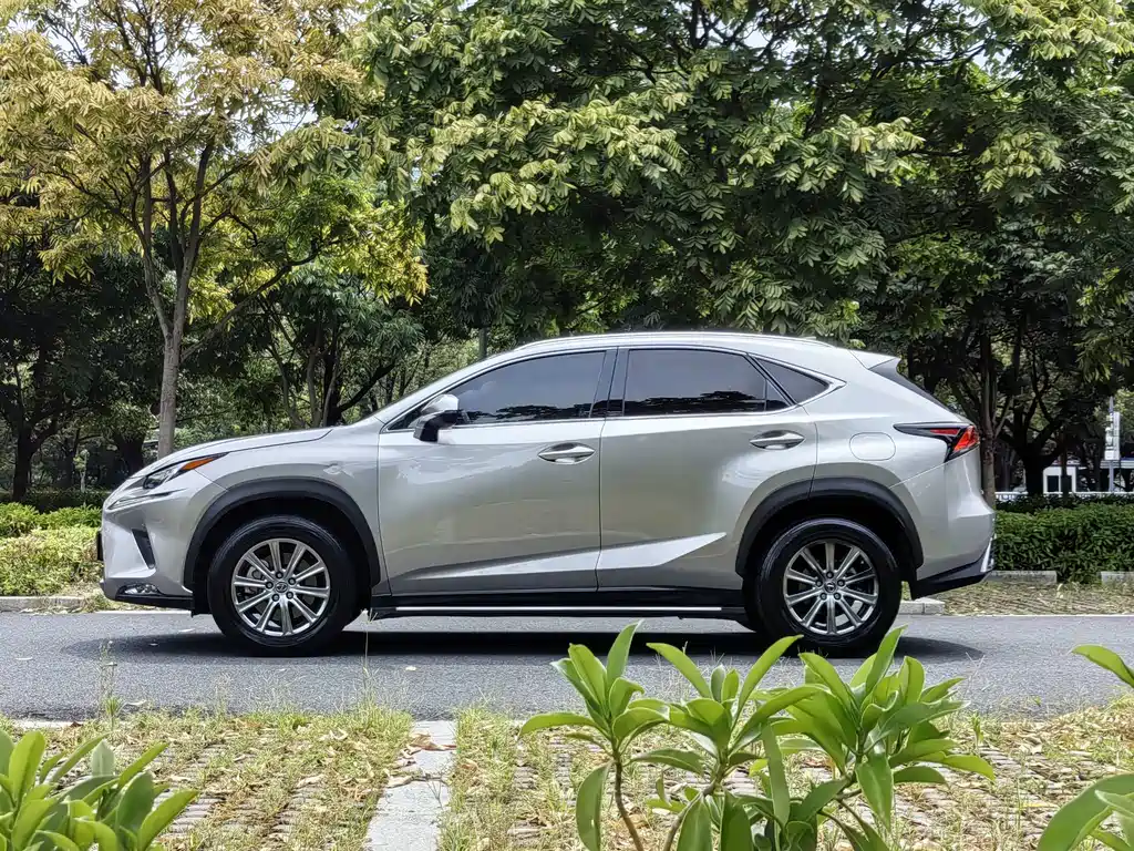 Lexus NX 2018 200 FWD Front Edition National V купить на сайте DeffCars