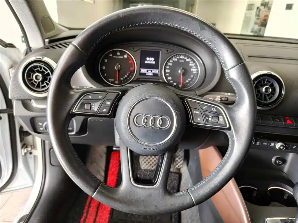 Audi A3 2018 30th Anniversary Model Sportback 35 TFSI Fashion Model купить на сайте DeffCars