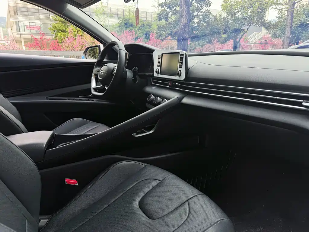 Elantra 2023 1.5L CVT GLX Elite Edition купить на сайте DeffCars