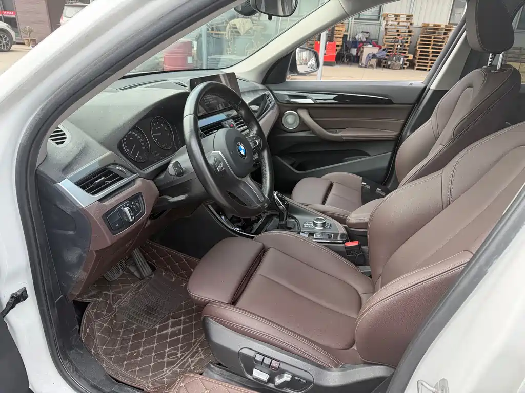 BMW X1 2022 sDrive20Li Fashion Model купить на сайте DeffCars