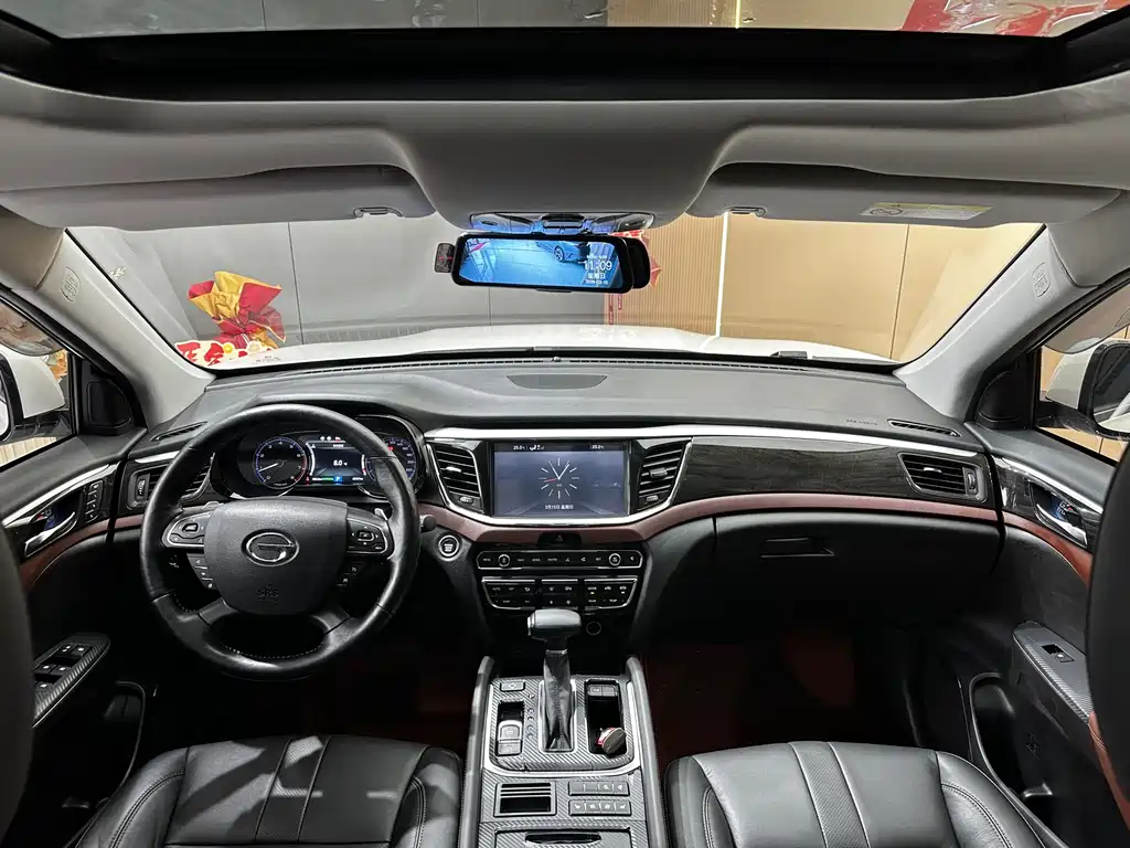 Trumpchi GS8 2017 320T 2WD Luxury Connected Edition (seven seats) купить на сайте DeffCars