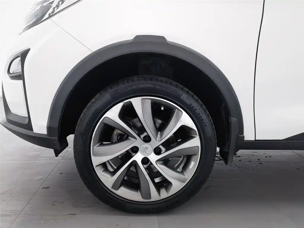 Yuan 2017 1.5L manual cool interconnected type купить на сайте DeffCars