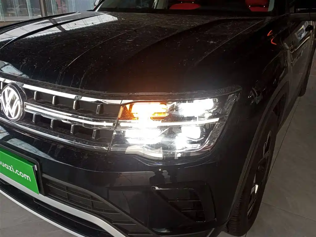 Touron 2022 330TSI two-wheel drive luxury version купить на сайте DeffCars