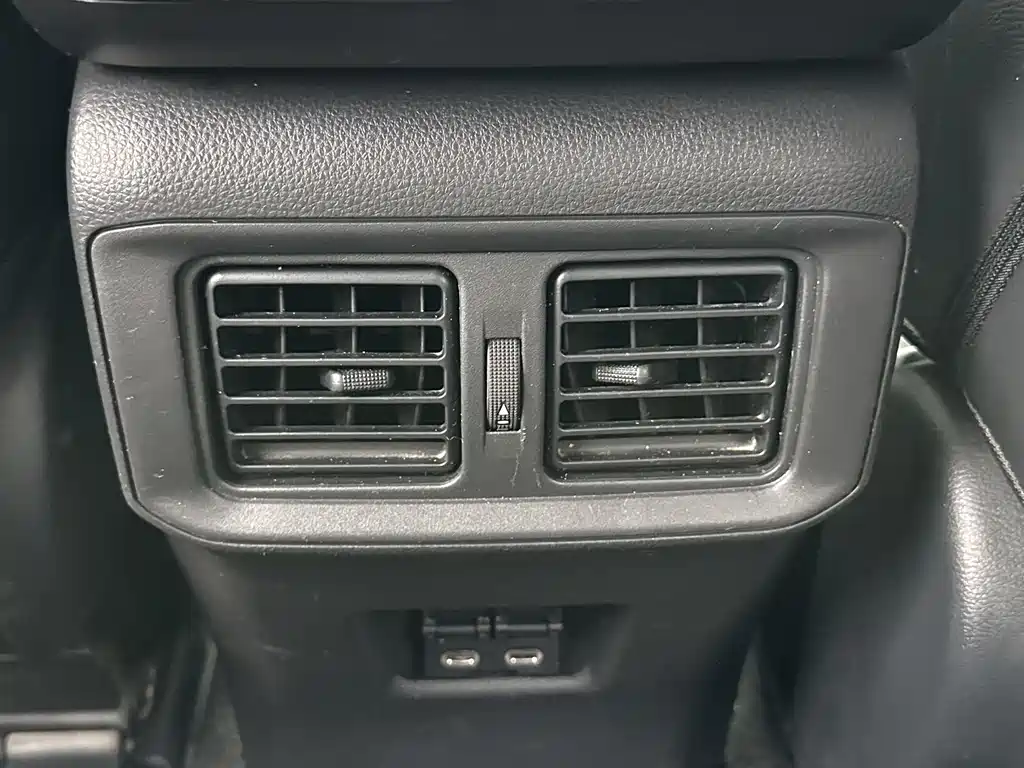 Weilanda 2022 2.0L CVT two-wheel drive technology version купить на сайте DeffCars