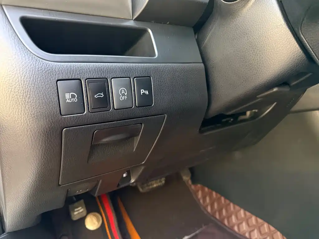 Highlander 2018 2.0T four-wheel drive luxury version 7 seats National V купить на сайте DeffCars