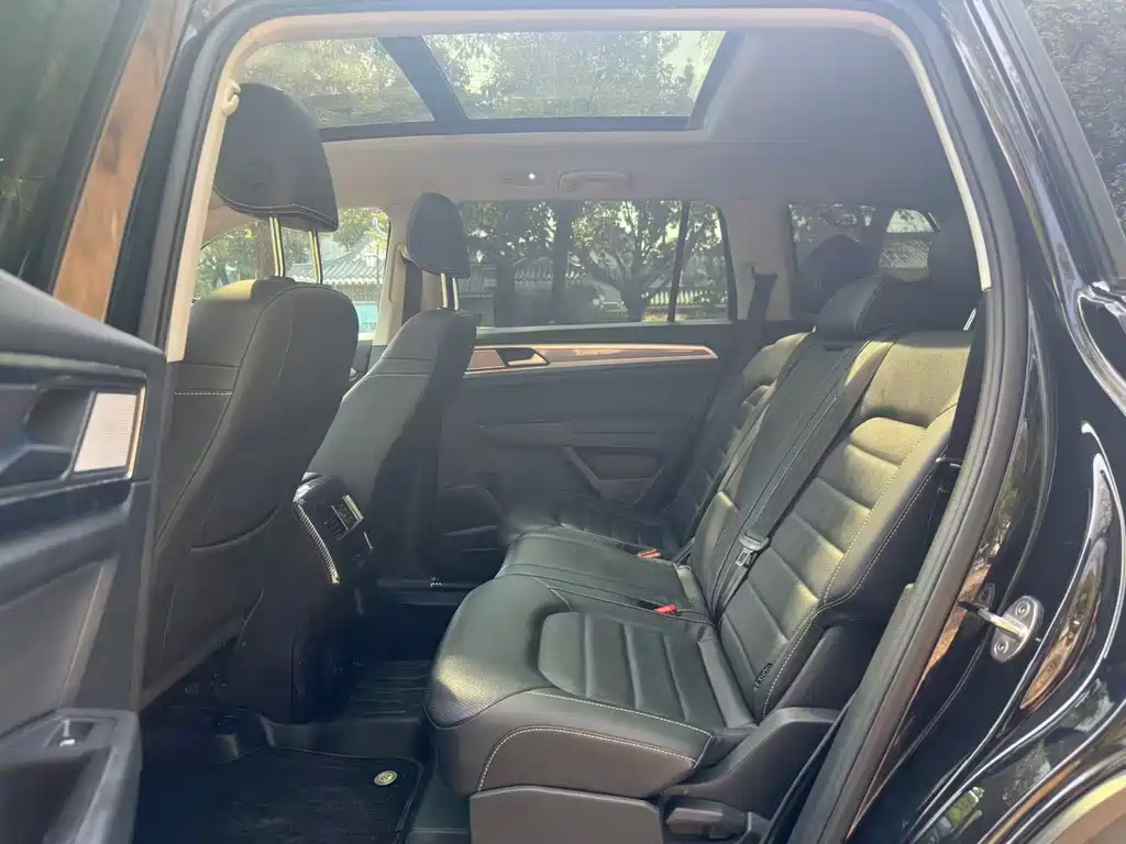 Touron 2020 530 V6 four-wheel drive luxury version National VI купить на сайте DeffCars