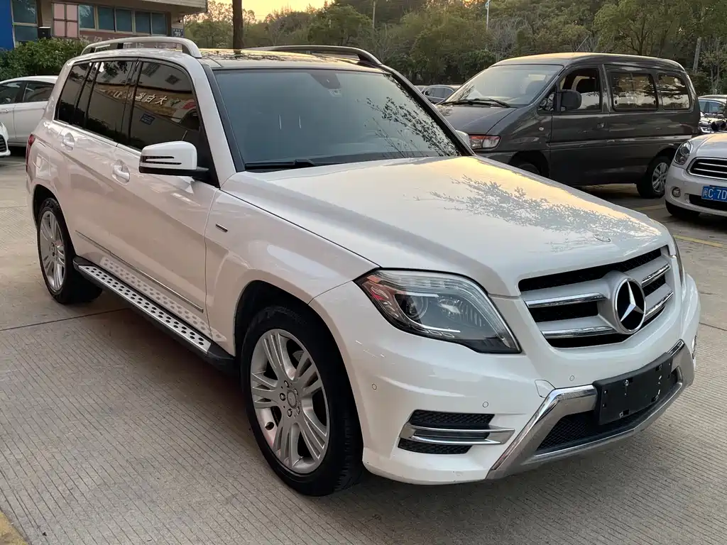Mercedes-Benz GLK-Class 2015 GLK 260 4MATIC Dynamic Extreme Edition купить на сайте DeffCars
