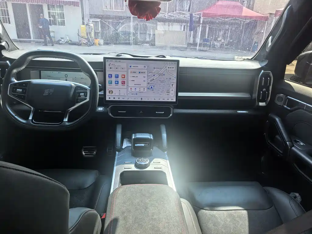 Jietu Traveler 2024 2.0T 4WD Crossing PRO Entertainment Edition купить на сайте DeffCars