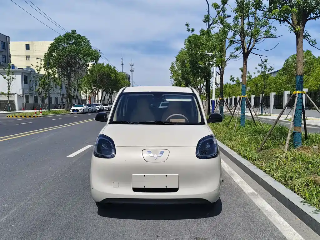 Hongguang MINIEV 2025 fourth generation four-door version advanced model купить на сайте DeffCars