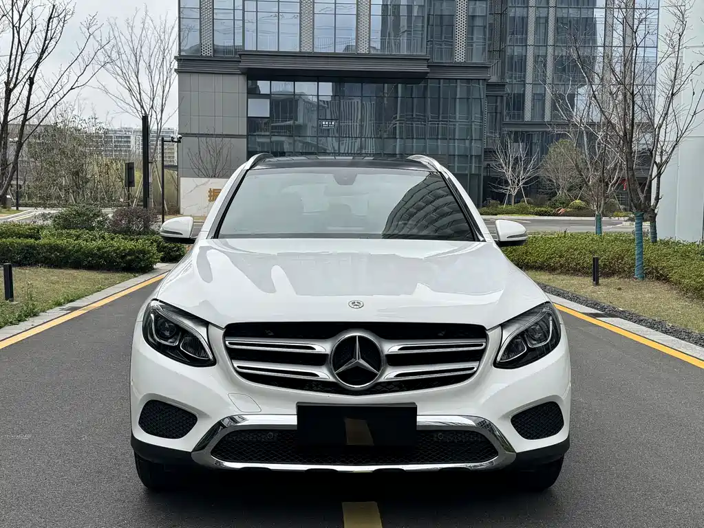 Mercedes-Benz GLC 2017 GLC 200 4MATIC купить на сайте DeffCars