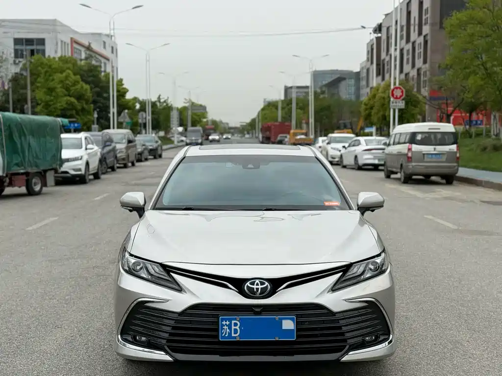 Camry 2021 2.0G Deluxe Edition купить на сайте DeffCars