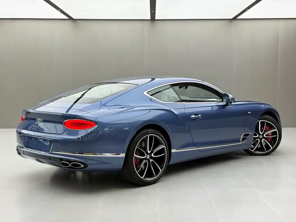 Continental 2022 4.0T GT V8 купить на сайте DeffCars