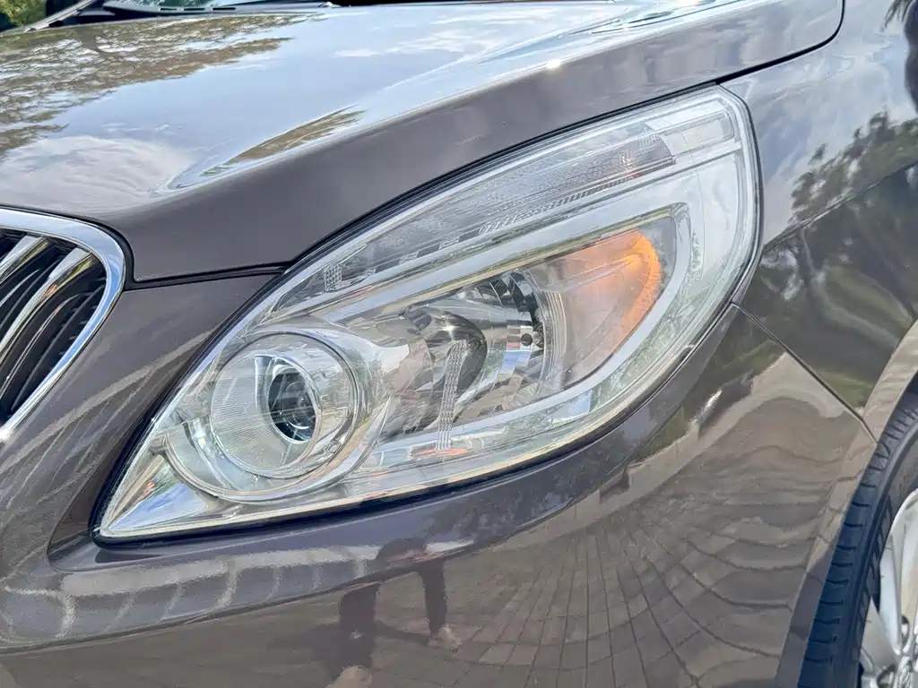 Buick GL8 2014 2.4L CT luxury business comfort version купить на сайте DeffCars