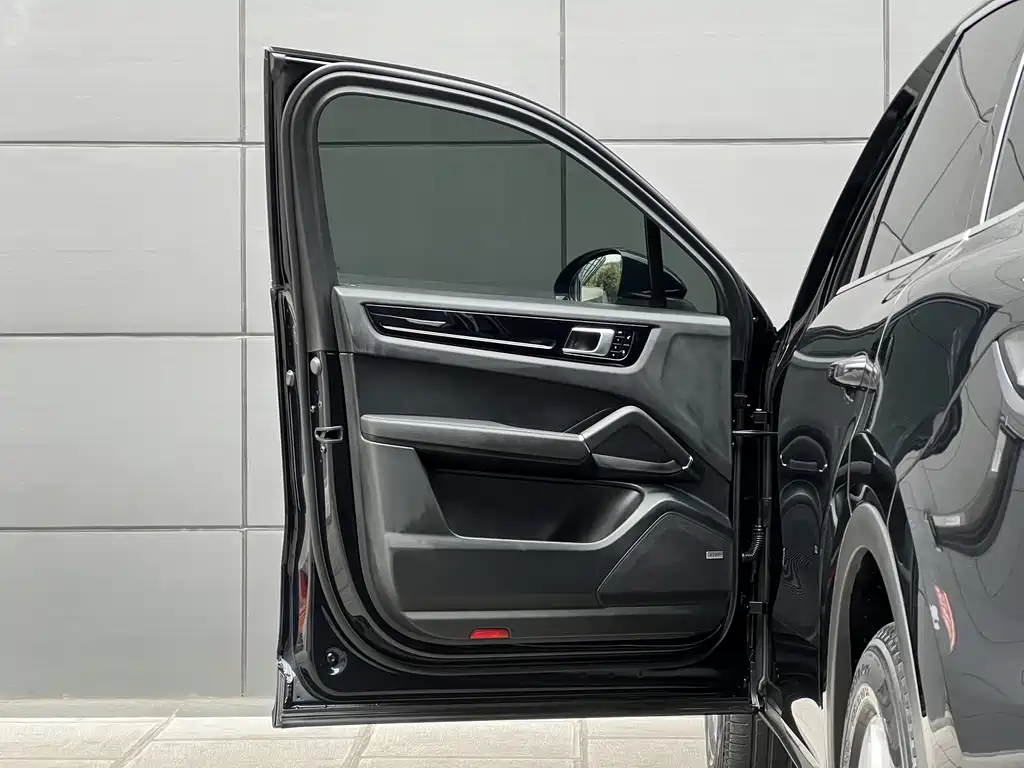 Cayenne 2018 Cayenne 3.0T купить на сайте DeffCars
