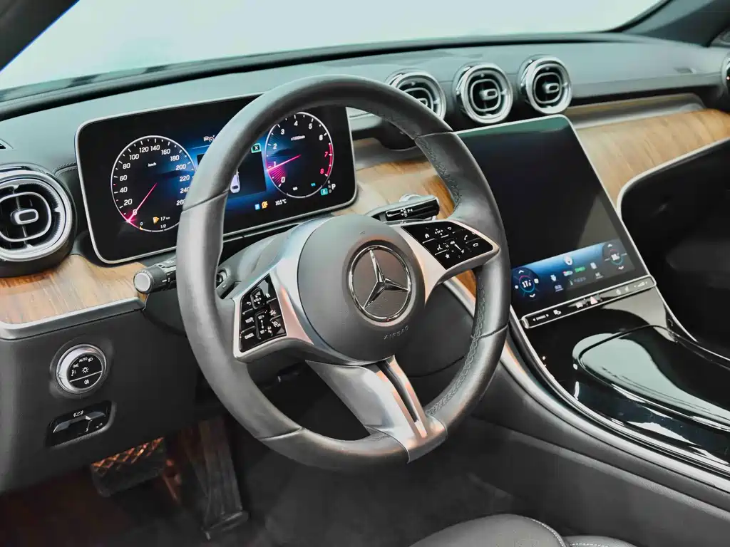 Mercedes-Benz C-Class 2022 C 260 L купить на сайте DeffCars