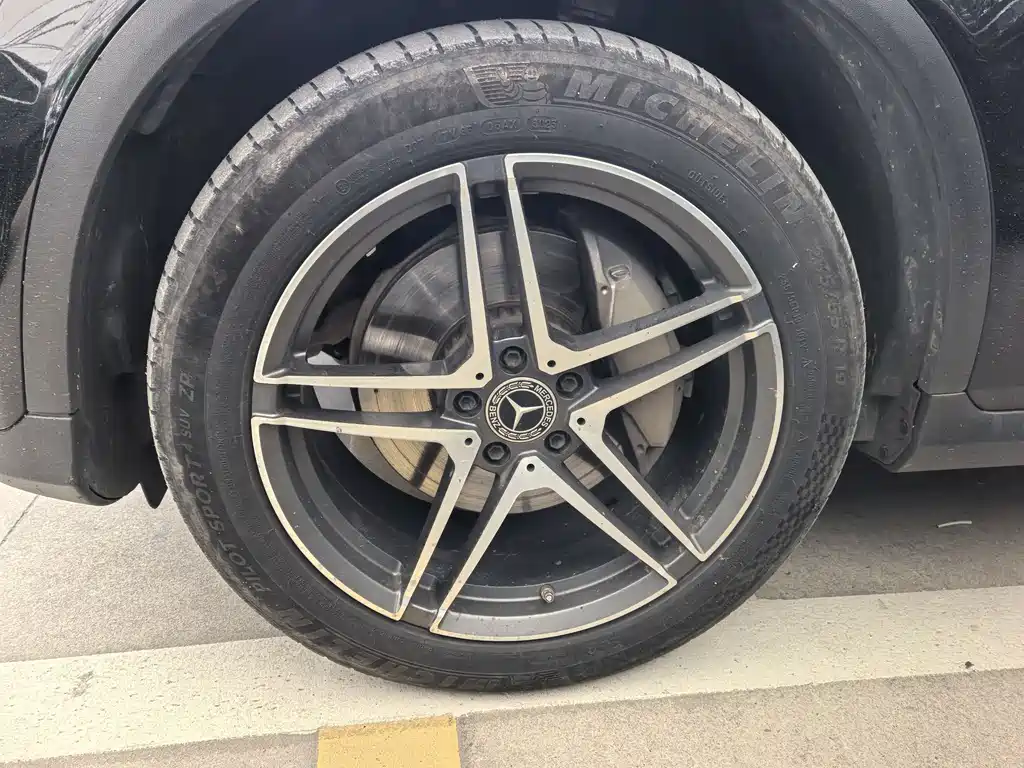 Mercedes-Benz GLC 2020 facelift GLC 260 L 4MATIC dynamic купить на сайте DeffCars