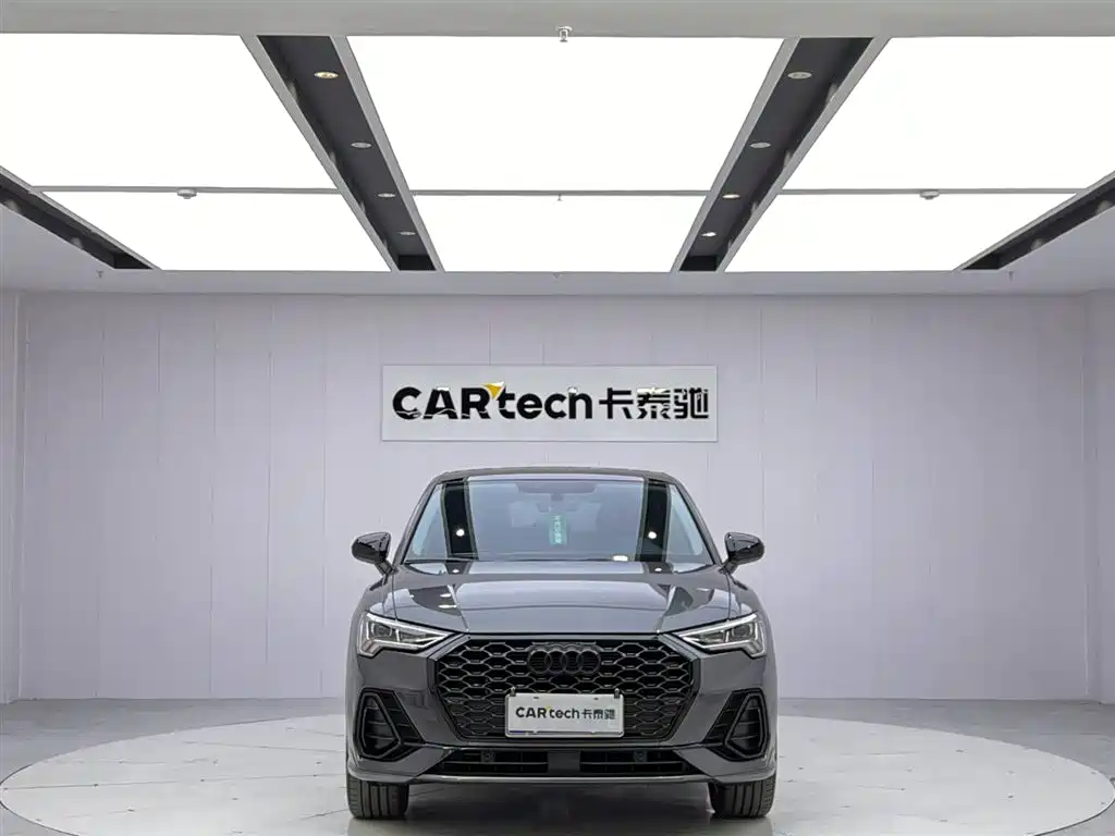 Audi Q3 Sportback 2023 40 TFSI Fashion Model купить на сайте DeffCars