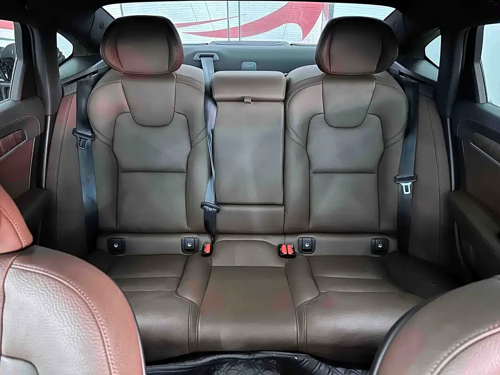 Volvo S90 2024 B5 Zhiyuan Luxury Edition купить на сайте DeffCars