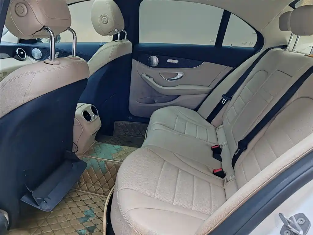 Mercedes-Benz C-Class 2018 C 180 L Fashionable Sports Edition купить на сайте DeffCars
