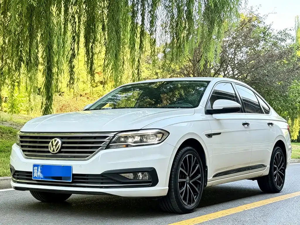 Lavida 2019 280TSI DSG Deluxe Edition National VI купить на сайте DeffCars