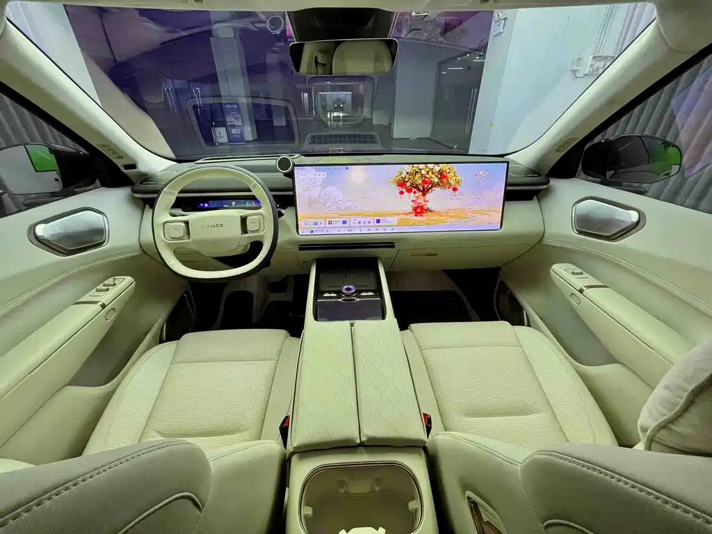 Lynk & Co 900 2025 2.0T Ultra купить на сайте DeffCars