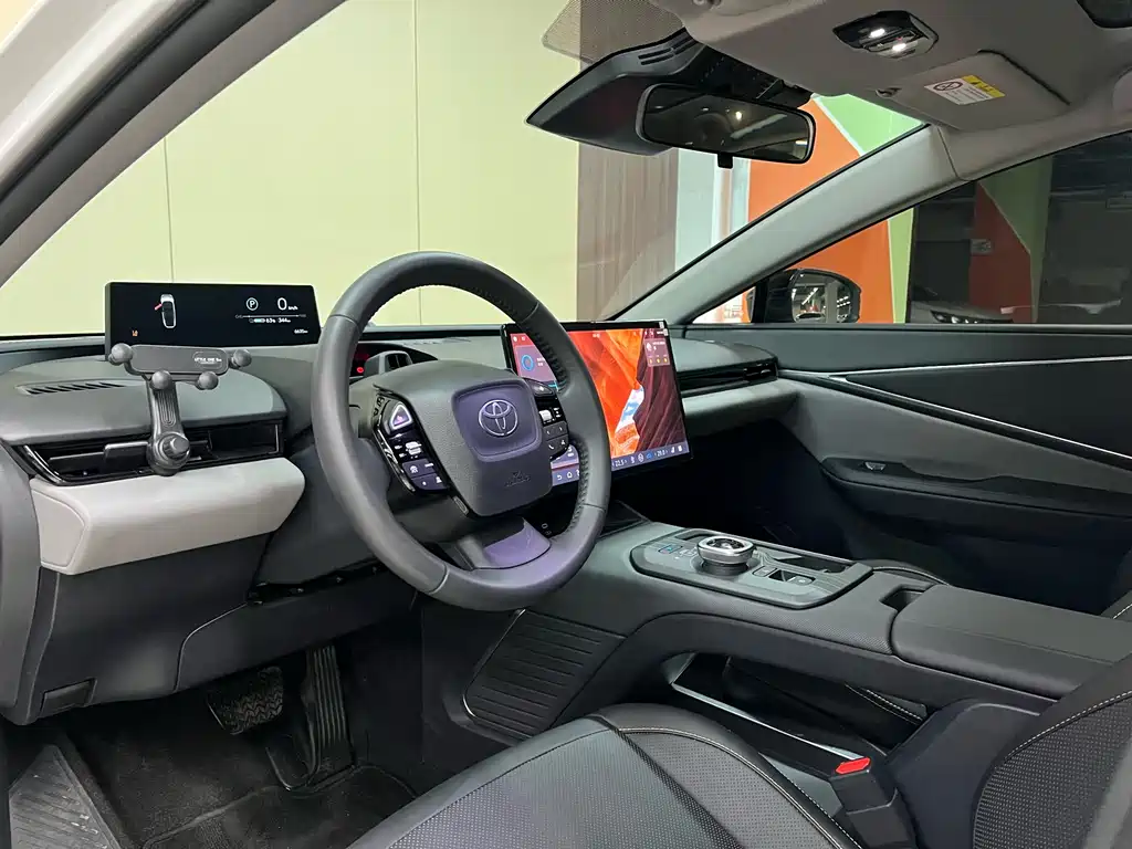 Toyota bZ5 2025 550 PRO купить на сайте DeffCars