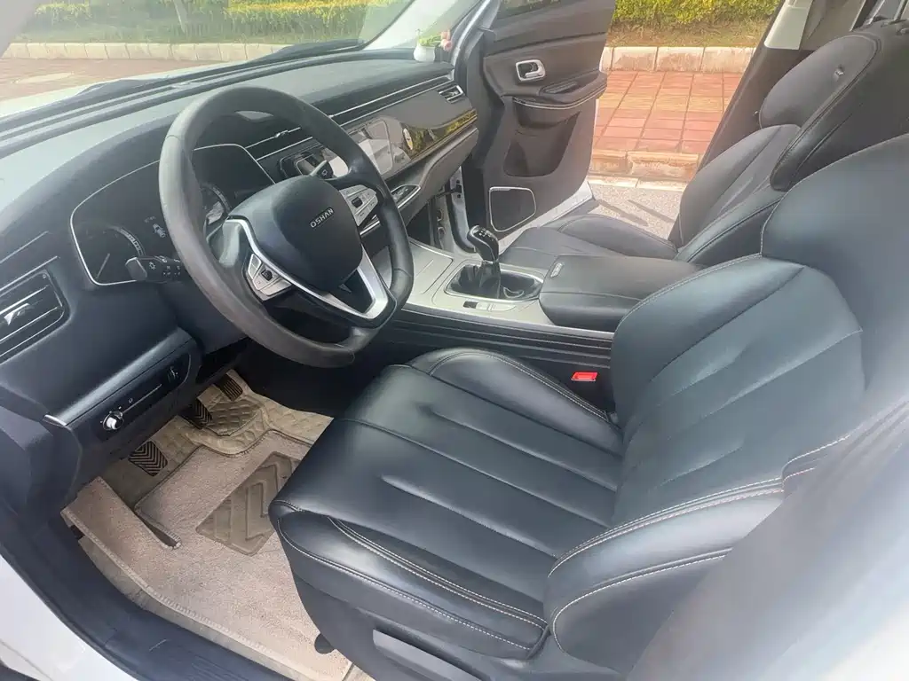 Changan Auchan X7 2020 1.5T manual luxury model купить на сайте DeffCars