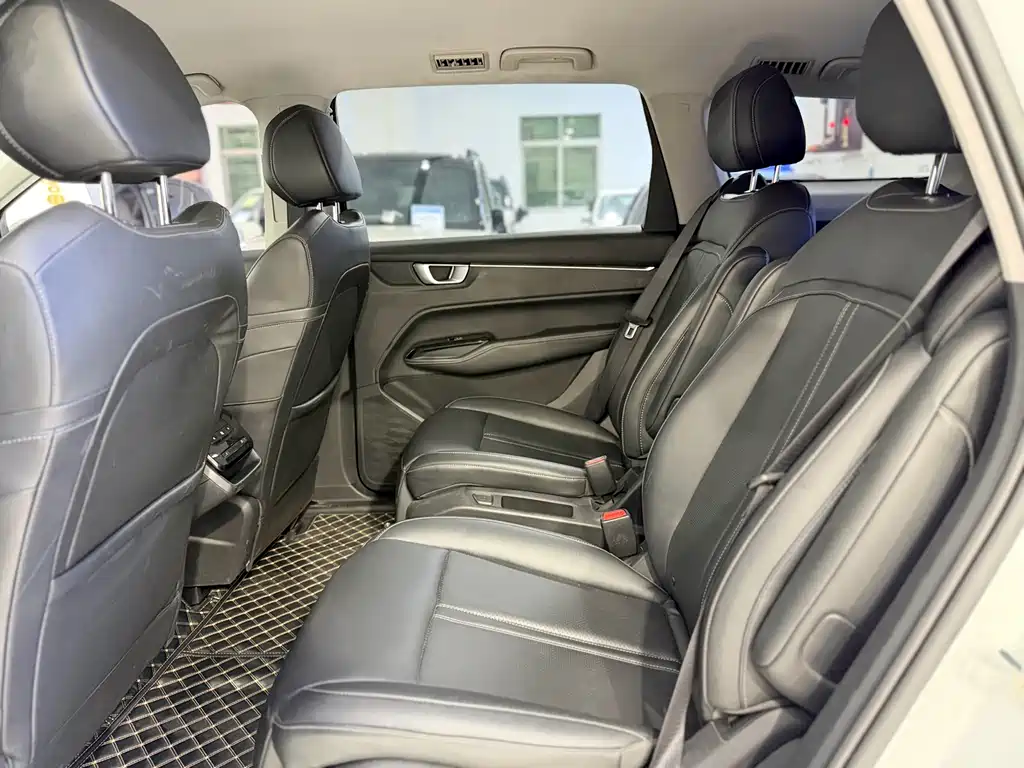 Wuling Capgemini 2020 1.5T CVT premium model купить на сайте DeffCars
