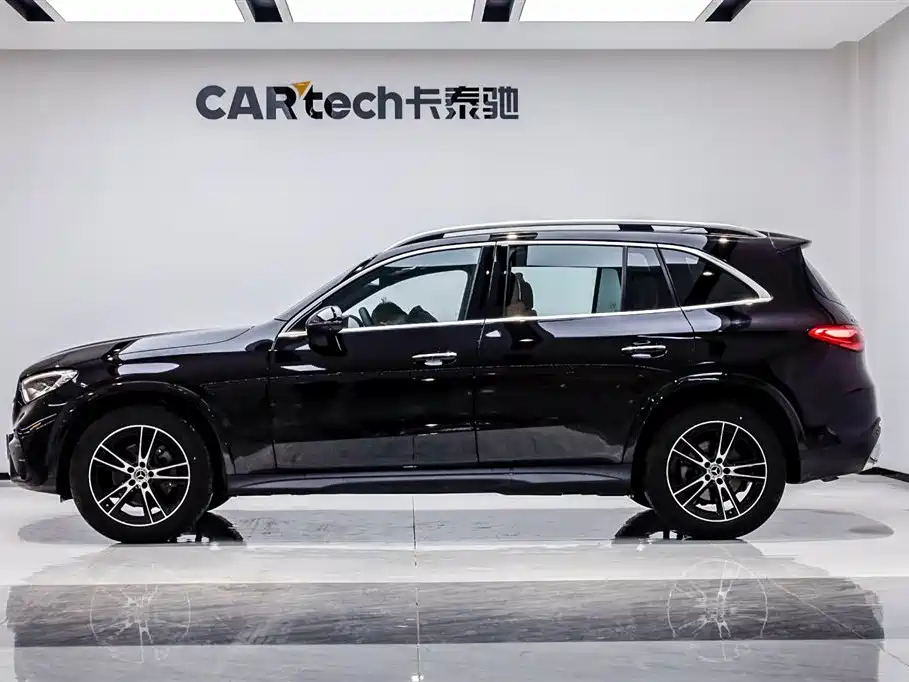 Mercedes-Benz GLC 2025 GLC 260 L 4MATIC luxury model купить на сайте DeffCars