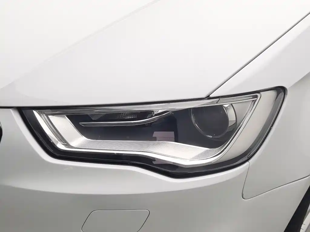 Audi A3 2014 Sportback 35 TFSI automatic fashion model купить на сайте DeffCars