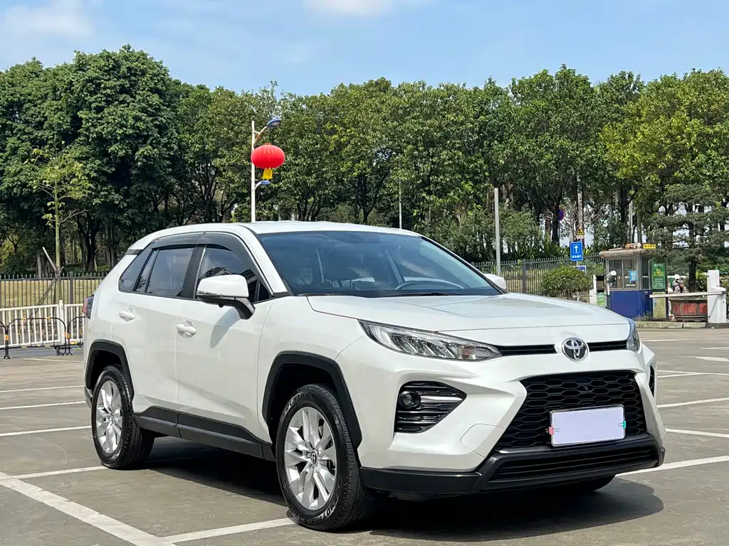 Wilanda 2022 2.0L CVT two-wheel drive leading version купить на сайте DeffCars