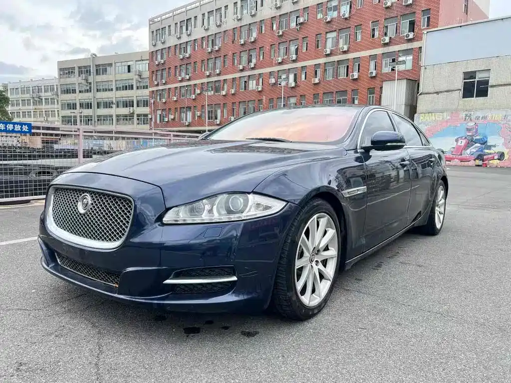 Jaguar XJ 2012 XJL 3.0 Panoramic Business Edition купить на сайте DeffCars