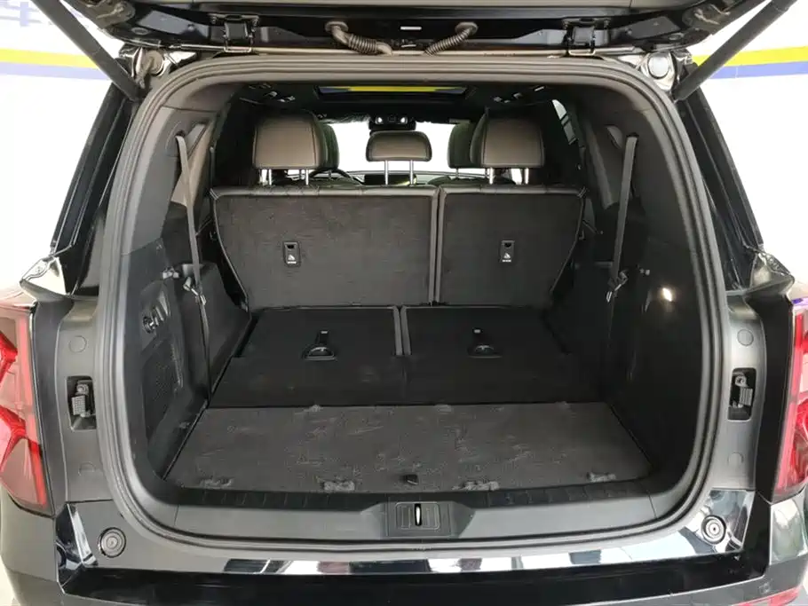 Trumpchi GS8 2024 Pilot Series 2.0TGDI 2WD Luxury Connected Edition 7 Seats купить на сайте DeffCars