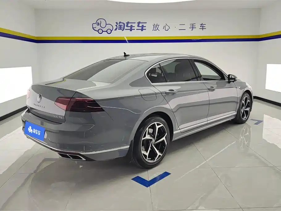 Magotan 2023 2 million commemorative edition 330TSI DSG luxury model купить на сайте DeffCars