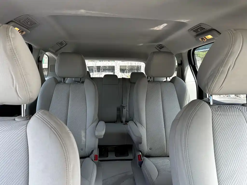 Buick GL8 2021 Land Business Class 652T Comfort купить на сайте DeffCars