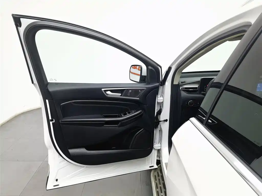 Ruijie 2021 PLUS EcoBoost 245 two-wheel drive Hao Rui type 7 seats купить на сайте DeffCars