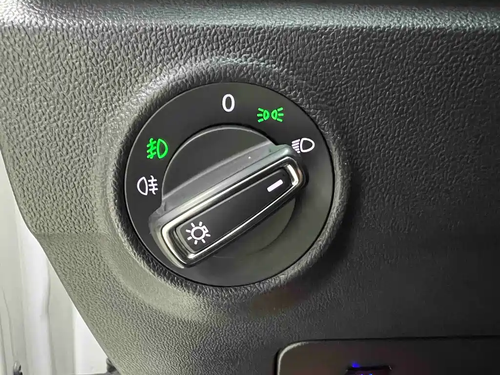 T-ROC 2022 model 280TSI DSG two-wheel drive comfort PLUS купить на сайте DeffCars