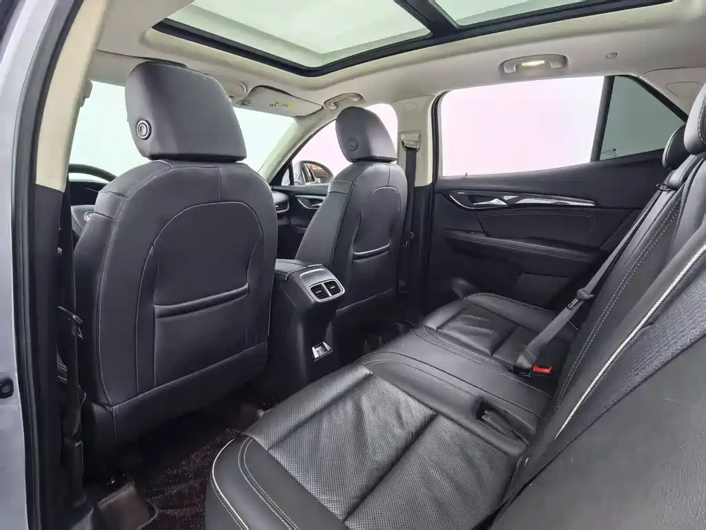 Envision S 2022 Envision S 652T two-wheel drive luxury model купить на сайте DeffCars