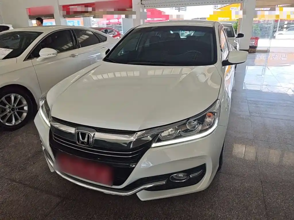Accord 2016 2.0L Elite Edition купить на сайте DeffCars