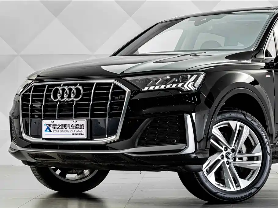 Audi Q7 2023款 45 TFSI quattro S line运动型 купить на сайте DeffCars