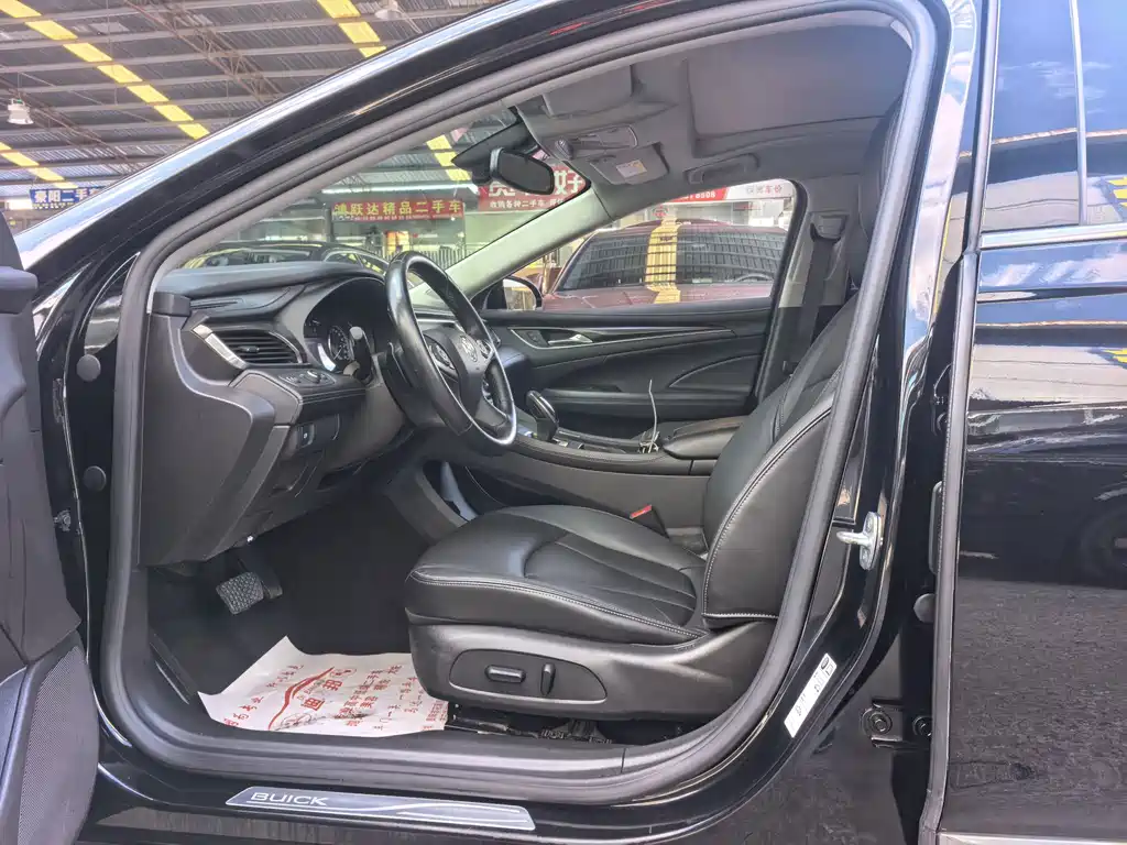 LaCrosse 2021 652T luxury model купить на сайте DeffCars