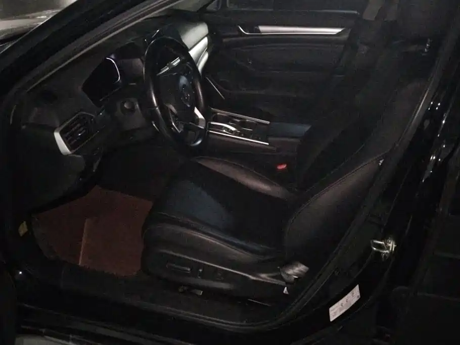 Accord 2022 Sharp Hybrid 2.0L Sharp Collar Edition купить на сайте DeffCars