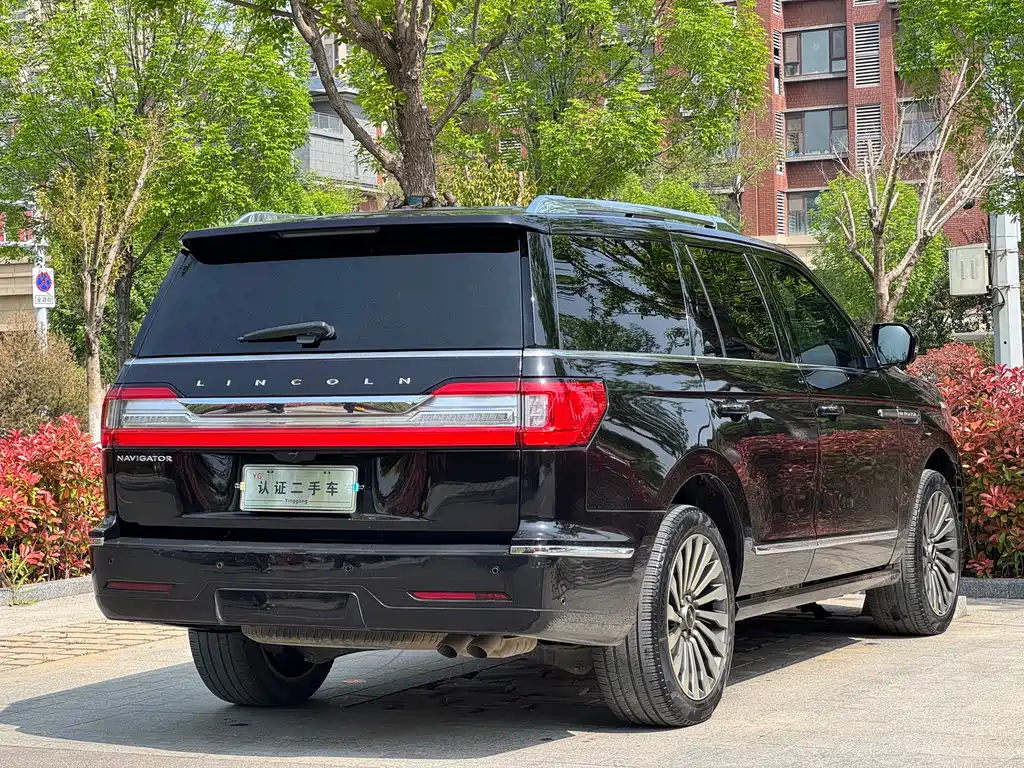 Navigator 2020 3.5T Honor Edition купить на сайте DeffCars
