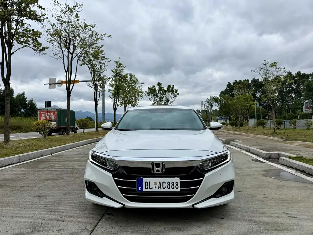 Accord 2022 260TURBO Deluxe Edition купить на сайте DeffCars