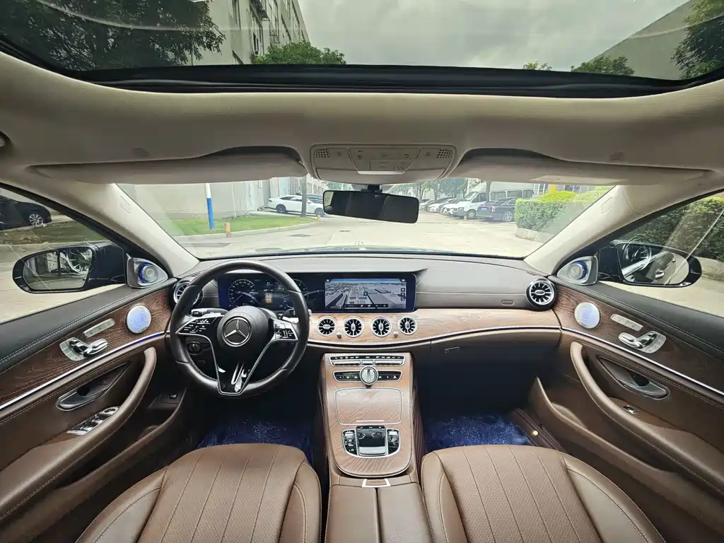 Mercedes-Benz E-Class 2023 E 300 L Fashion купить на сайте DeffCars