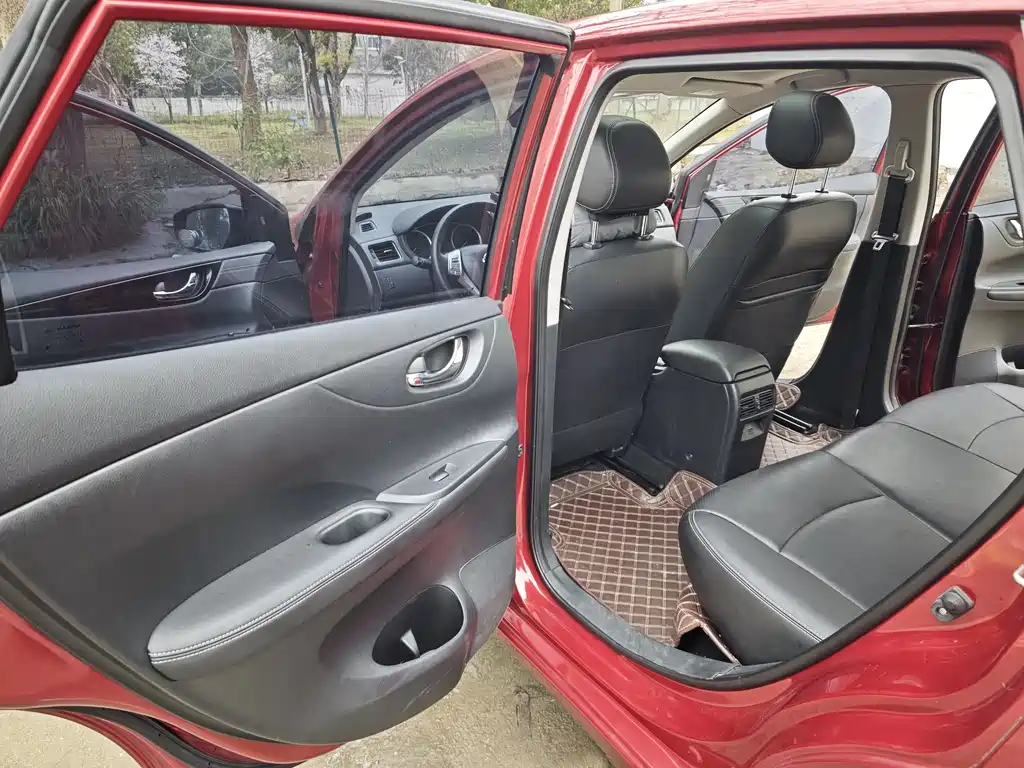 Tiida 2021 1.6L CVT Smart Travel Edition купить на сайте DeffCars
